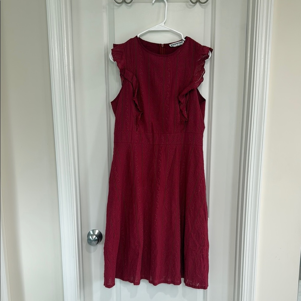 DONATING SOON! Elegant Red Sleeveless Dress